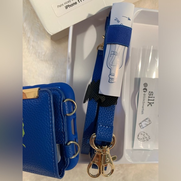 Smartish sunflower/royal blue wallet cel phone case with strap, iPhone 11 Pro - Picture 5 of 5